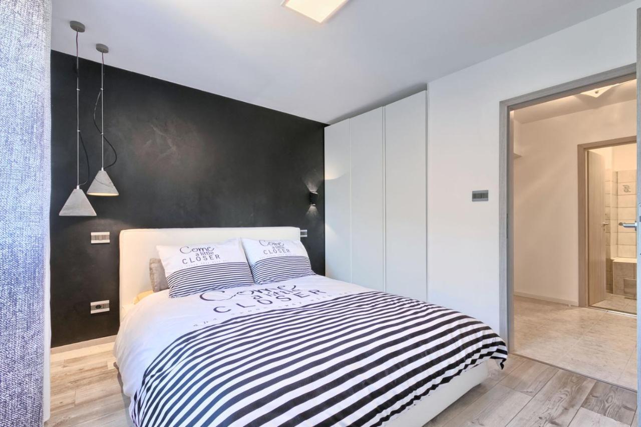 Modern Oasis Apartment Pula Exteriör bild